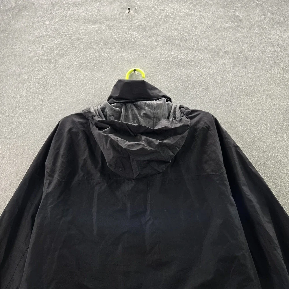 Eddie‎ Bauer Men Jacket L Black Activewear Packable Rainfoil Hooded